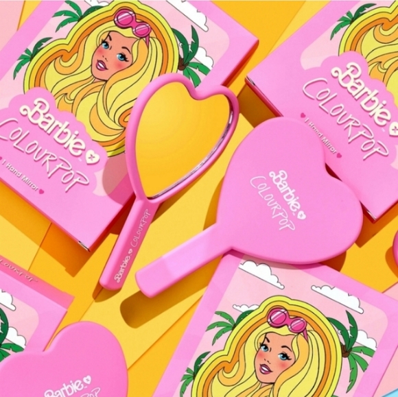 Malibu Barbie Hand Mirror - Picture 9 of 10